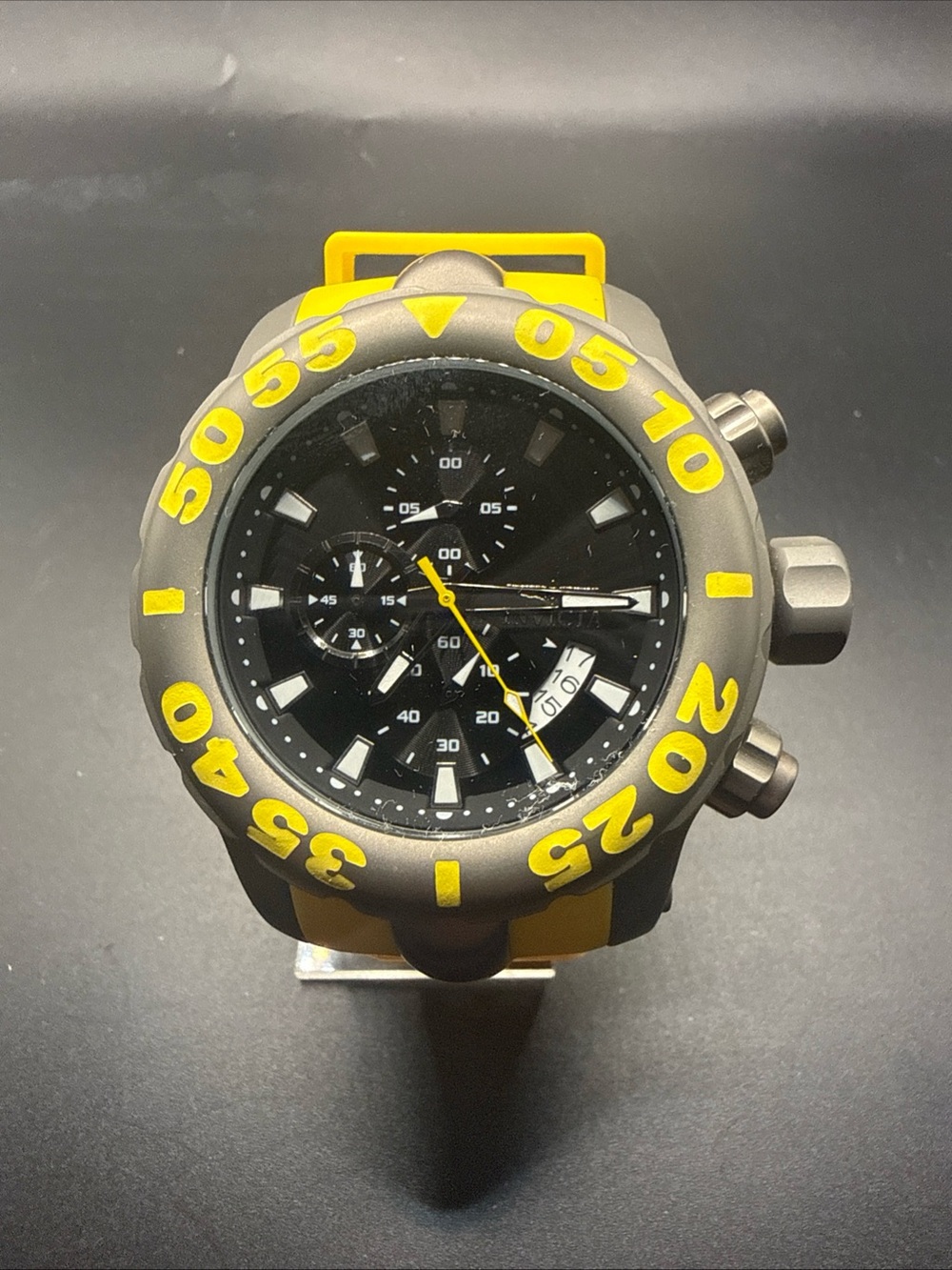 Invicta TI-22 series Tritnite Gunmetal And Yellow Band